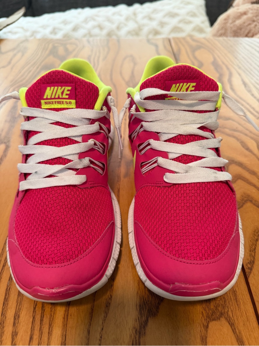 Nike Free 5.0 Women's Running Shoes Pink Pow Volt Neon - Size 8.5